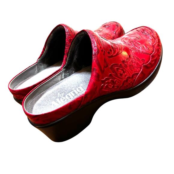 Alegria red embossed leather clogs comfort platform slip on shoes US size 7M - Picture 6 of 11